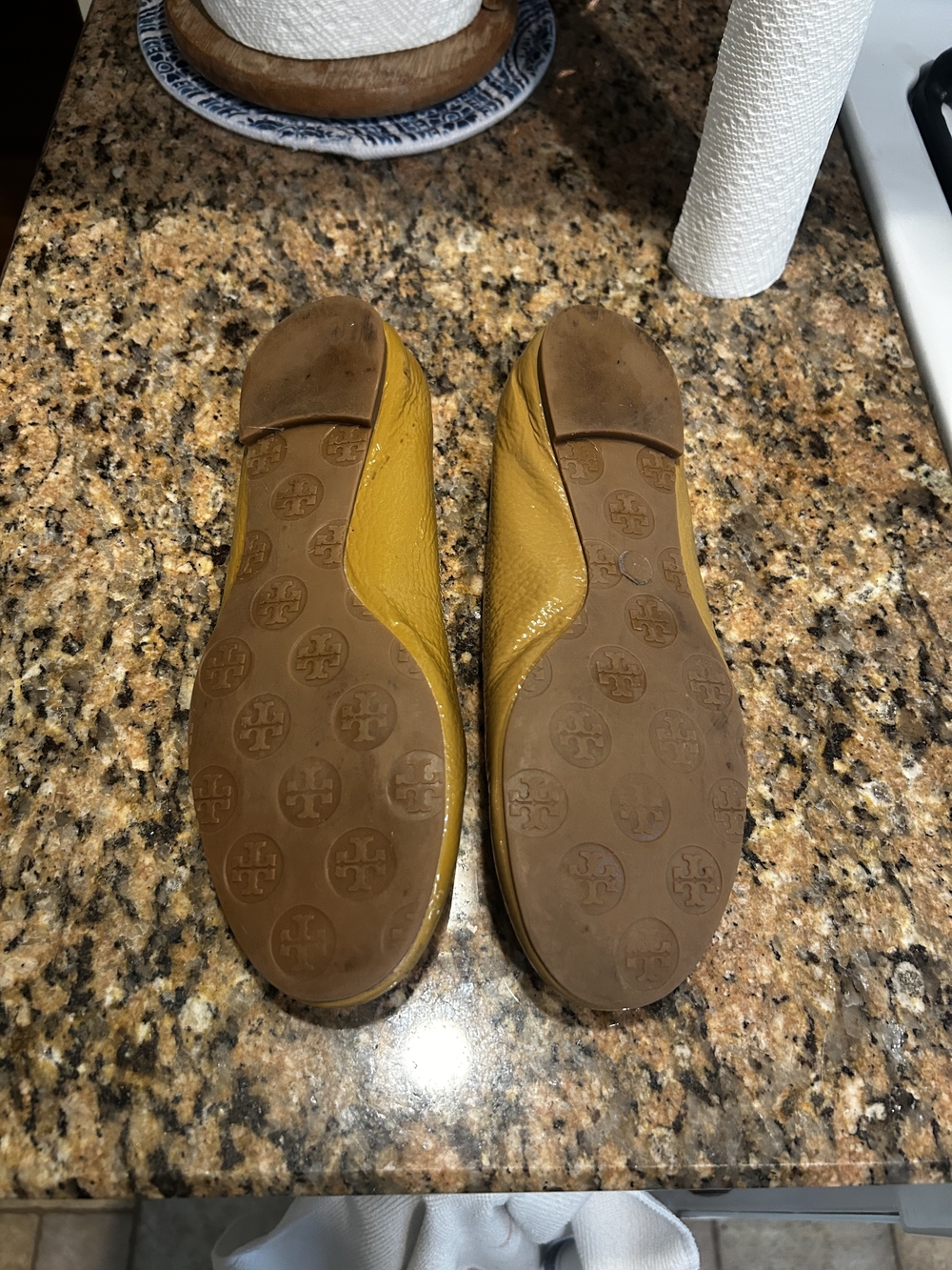 Tory Burch Mustard Patent Leather Reva Flats - Picture 3 of 3